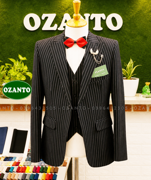 Vest đen sọc CC
